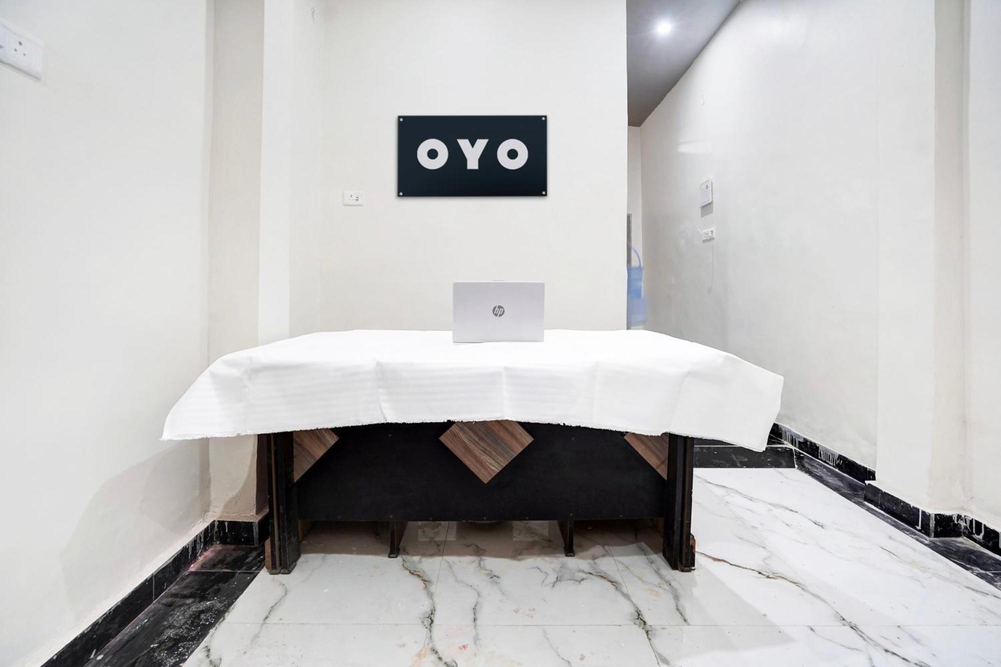 Hotel O Laxmi Guest House Βαρανάσι Εξωτερικό φωτογραφία
